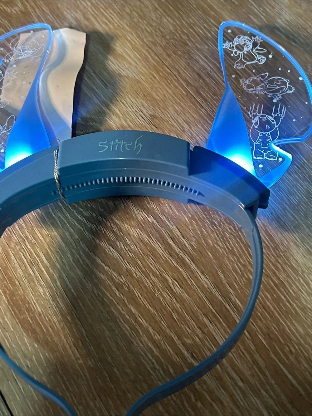 Disney Parks Light Up Stitch Glow Ears Headband Blue LED Lilo & Stitch NWT